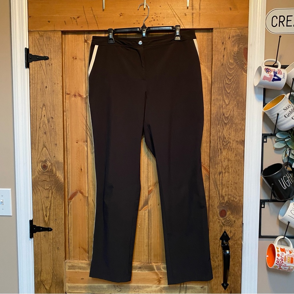 Chico’s Zenergy Neema Side Stripe Pants EUC Size M